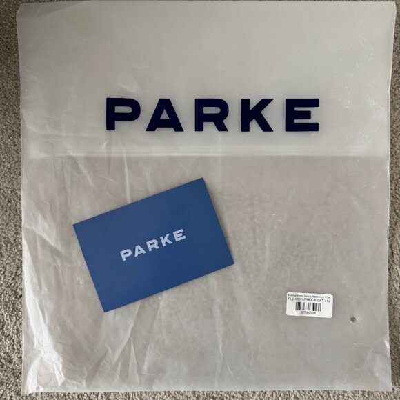 Parke Monochrome Mockneck & Parke Boxer Sweatpants - Picture 11 of 14